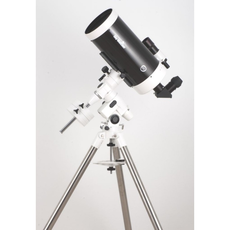 Télescope Maksutov-Cassegrain... Télescope Maksutov-Cassegrain...