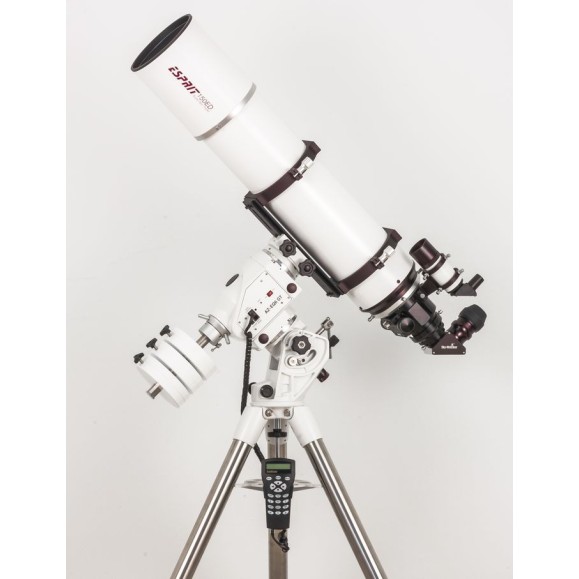 Sky-Watcher Esprit 150ED Pro télescope réfracteur apochromatique triplet sur AZ-EQ6 Pro Go-To