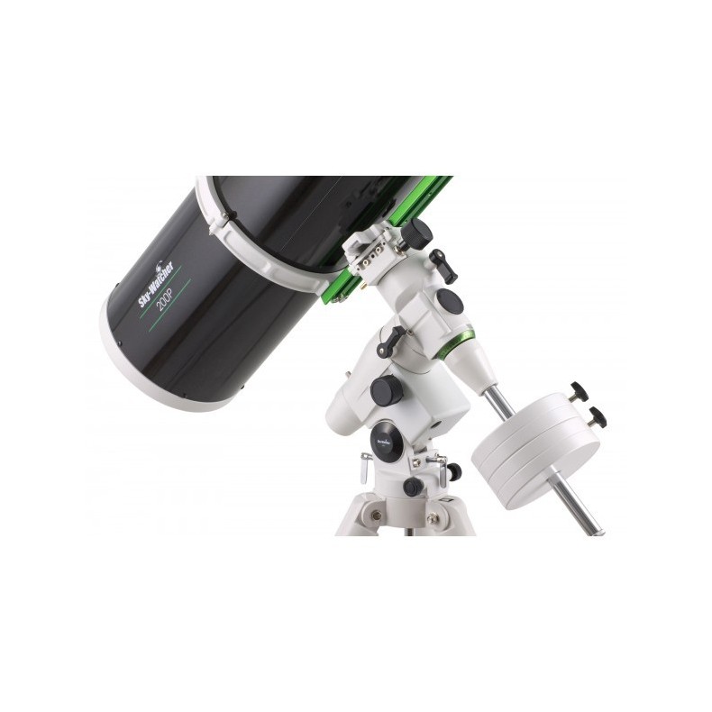 Télescope Newton SkyWatcher 200/1000... Télescope Newton SkyWatcher 200/1000...