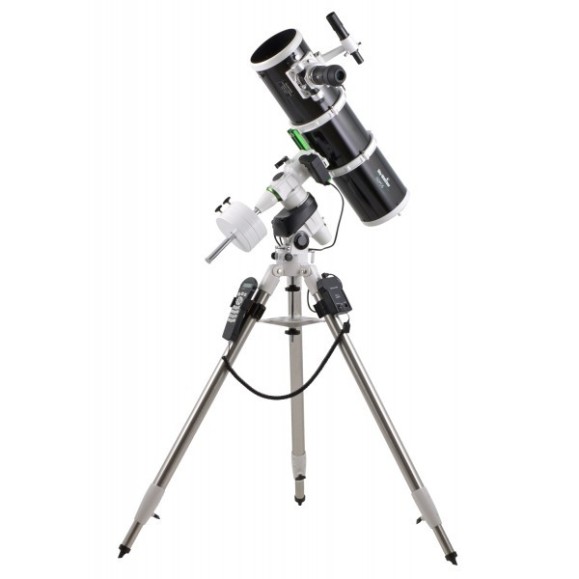 Télescope Newton SkyWatcher Black Diamond Black Diamond Dual Speed 150/750 NEQ5 PRO GOTO