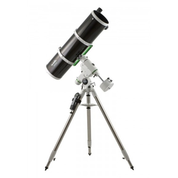 Télescope SkyWatcher Black Diamond 200/1000 Dual Speed avec HEQ5 Pro GOTO