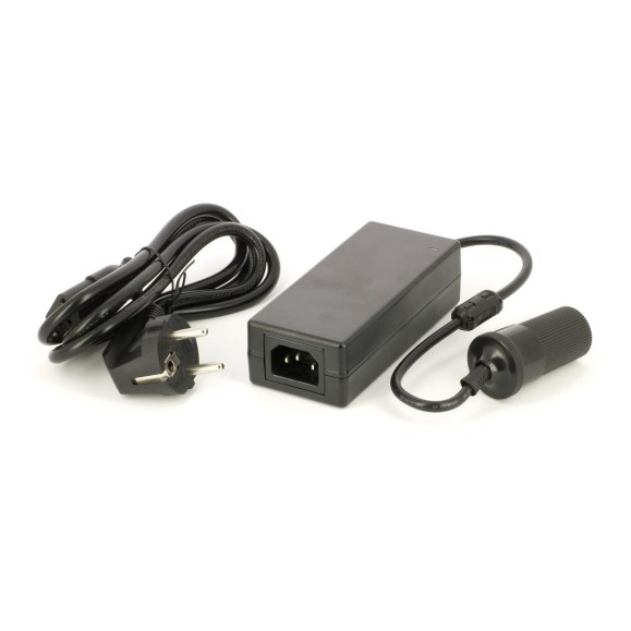 Skywatcher Transformateur secteur avec prise allume-cigare 13,7V 4A