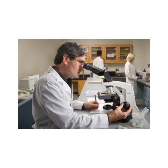 Microscope biologique trioculaire LABOMED LX-500