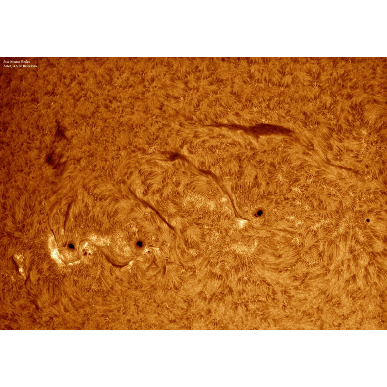 Filtre solaire LUNT H-Alpha LS100FHa... Filtre solaire LUNT H-Alpha LS100FHa...