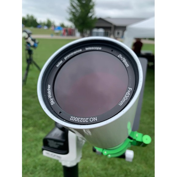 Télescope solaire Skywatcher  Heliostar 76mm H-Alpha