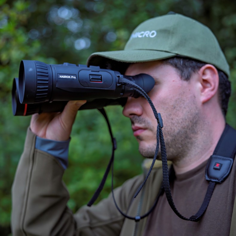 Jumelles multispectrales avec... Jumelles multispectrales avec...