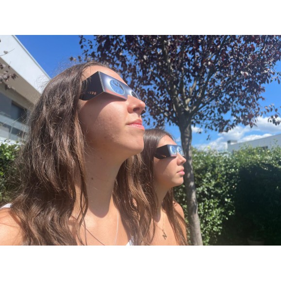 Lot de 25 lunettes d'éclipse solaire Telescopiomania avec film AstroSolar® par Baader Planetarium