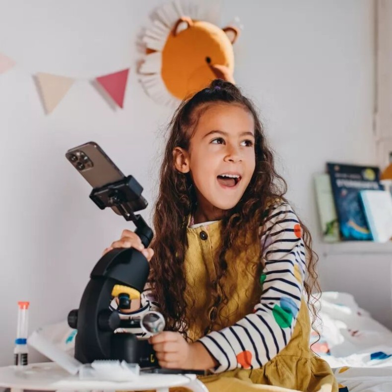 Ensemble télescope et microscope...